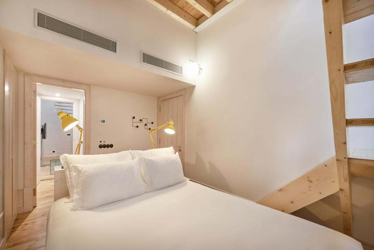 Cais Urban Lodge Lisbona Esterno foto